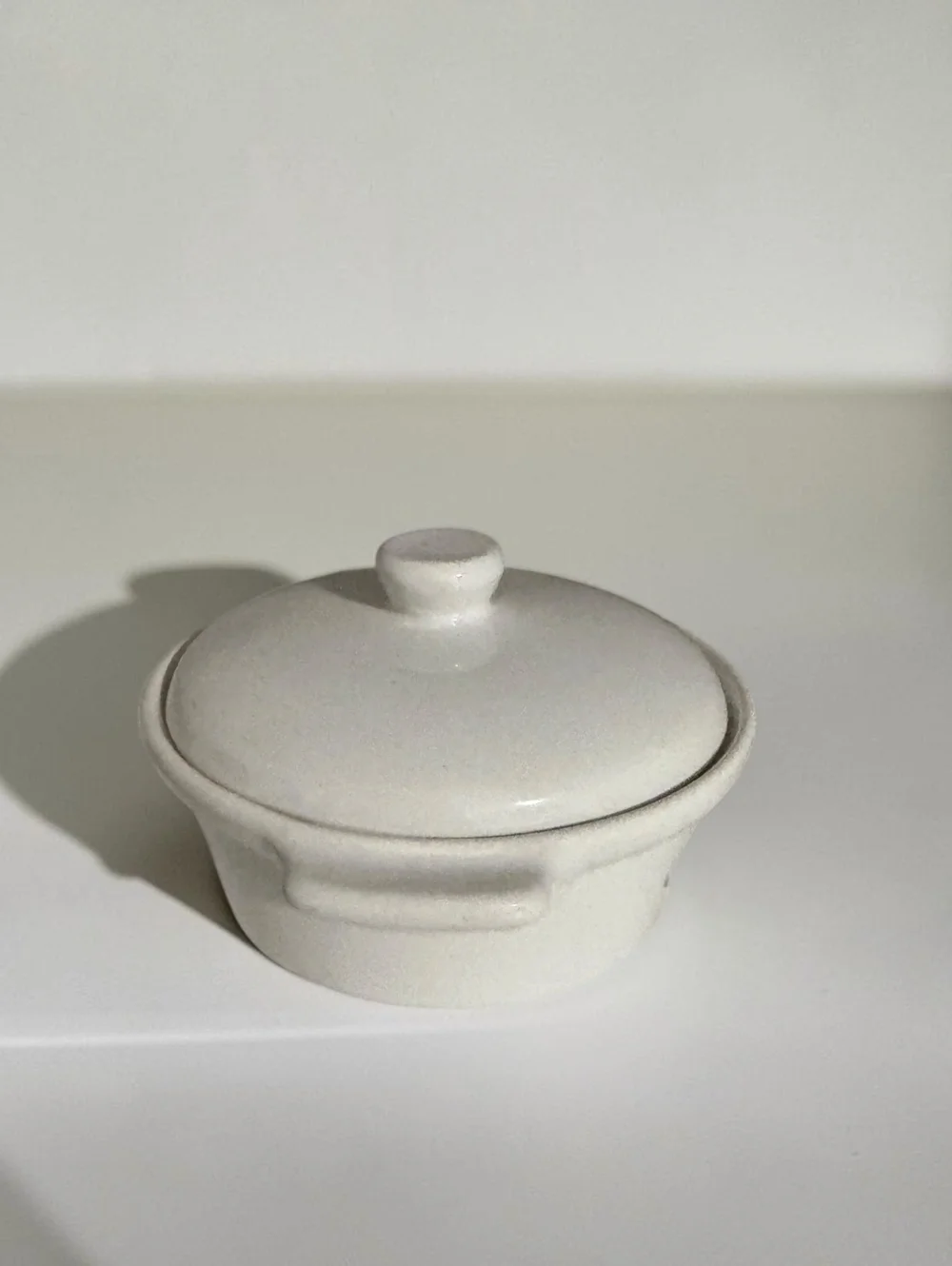 Vintage 1970s Japan Stoneware Individual Casserole Dish with Lid Tomato